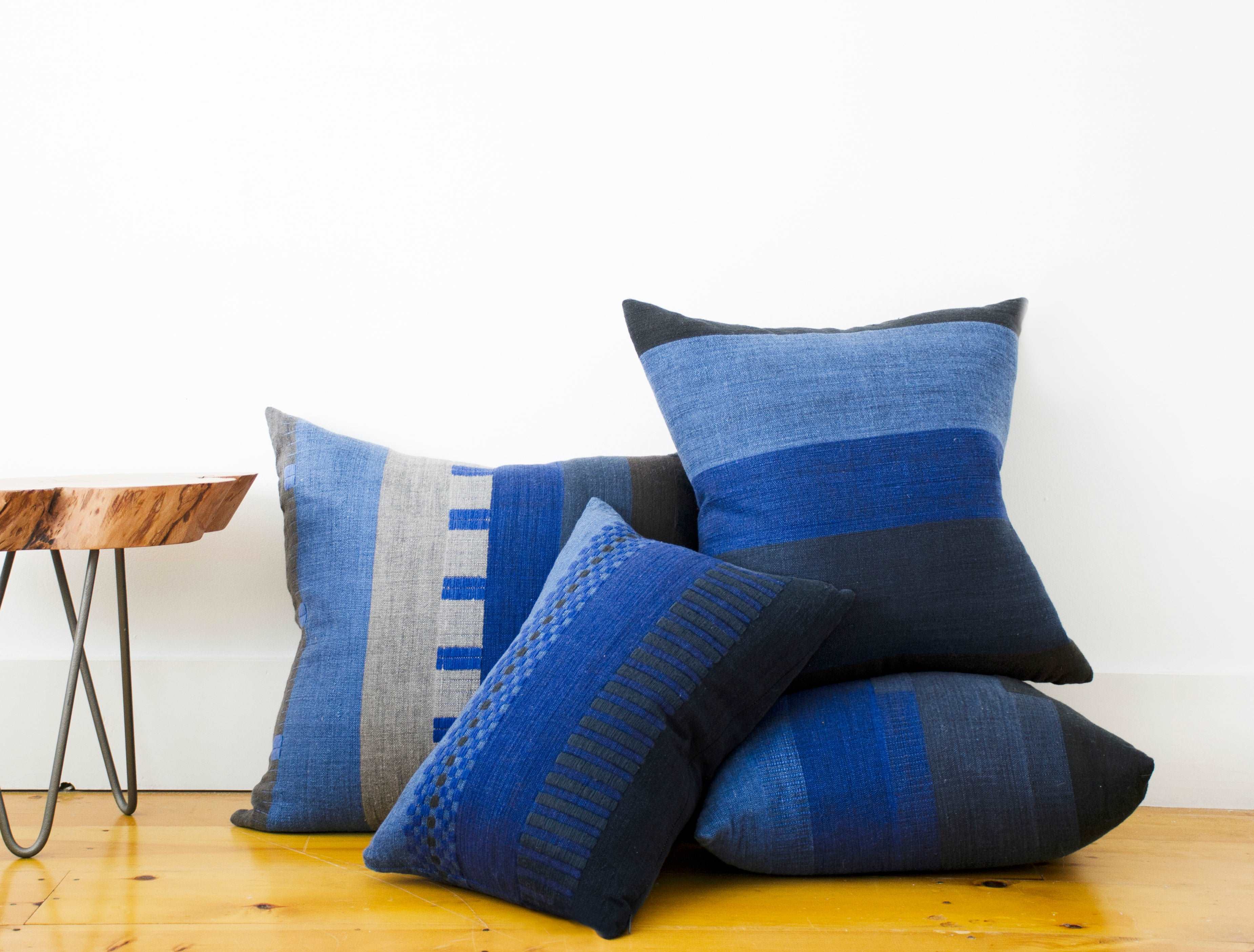 midnight blue throw pillows
